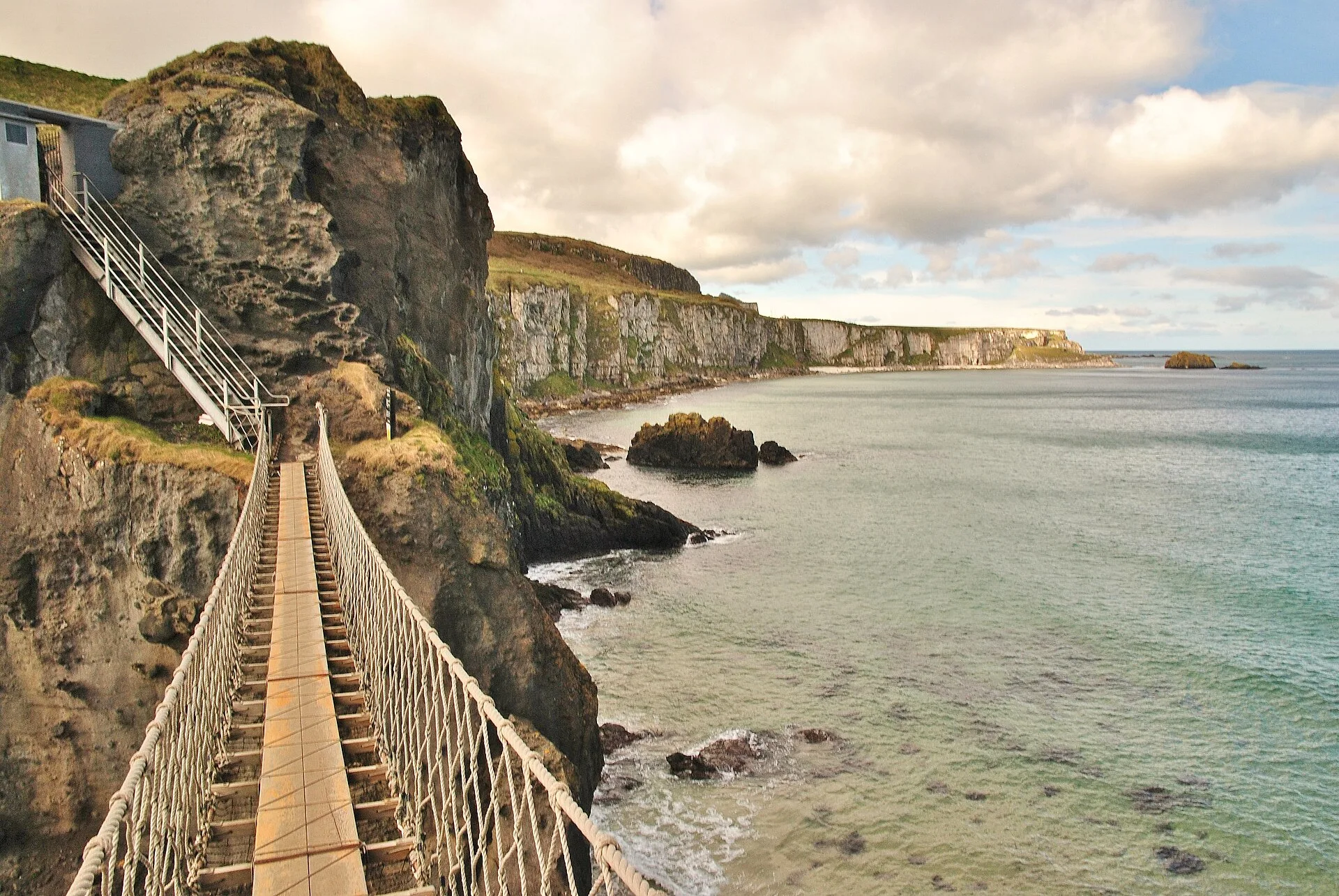 Carrick-a-Rede et les Dark Hedges